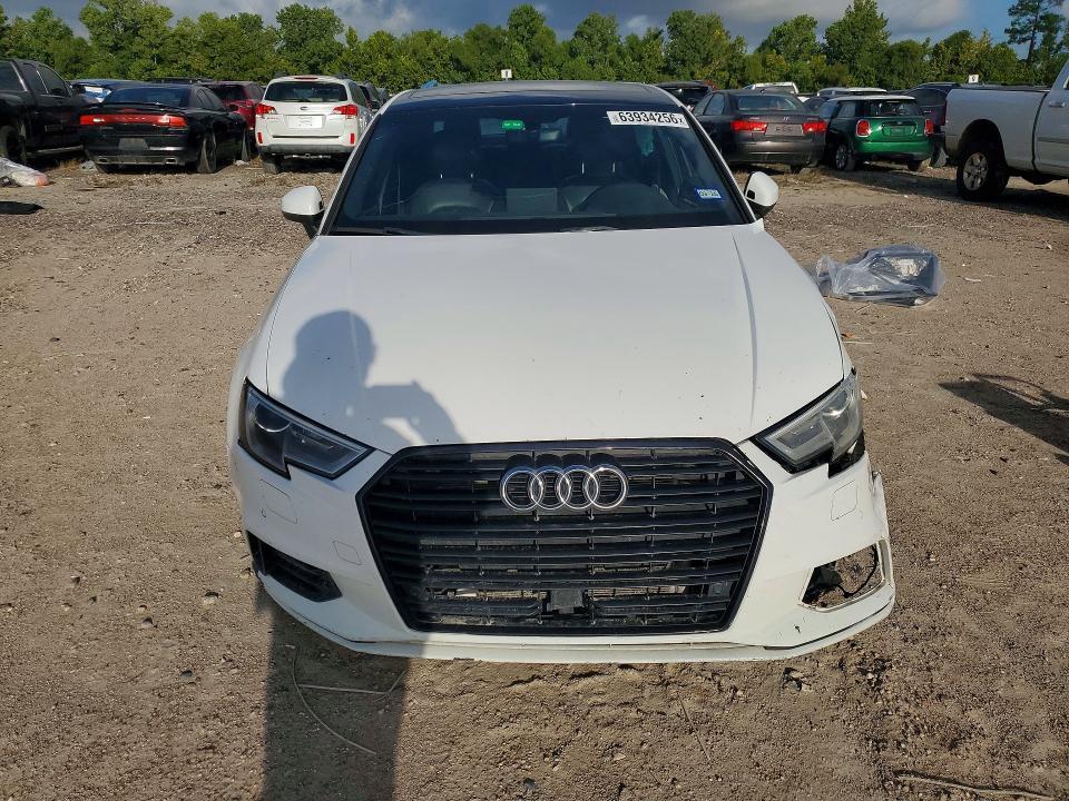 2020 AUDI A3 PREMIUM — Фото 5 из 12