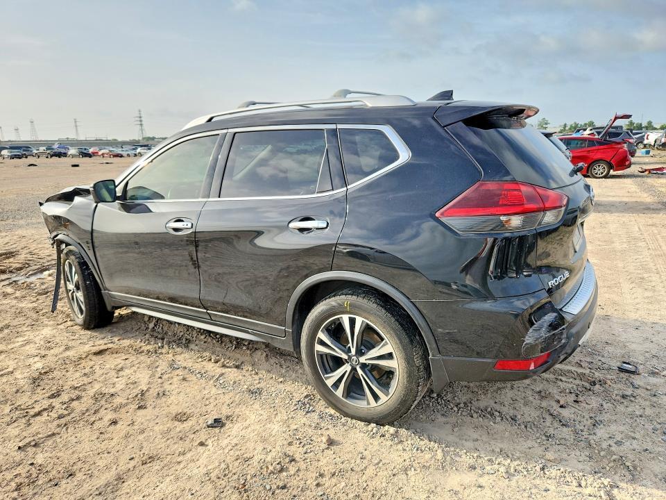 2020 NISSAN ROGUE SV — Фото 2 из 13