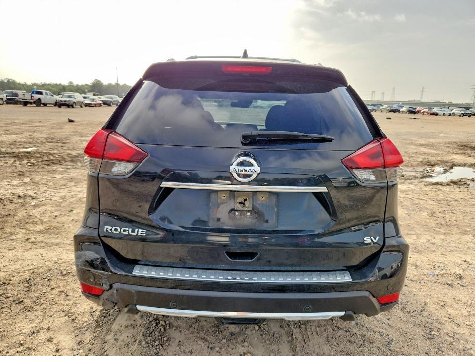 2020 NISSAN ROGUE SV — Фото 6 из 13