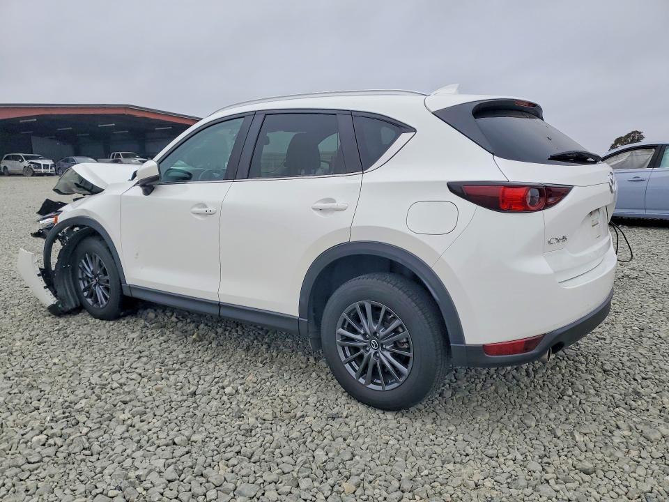 2020 MAZDA CX-5 TOURING — Фото 2 из 13