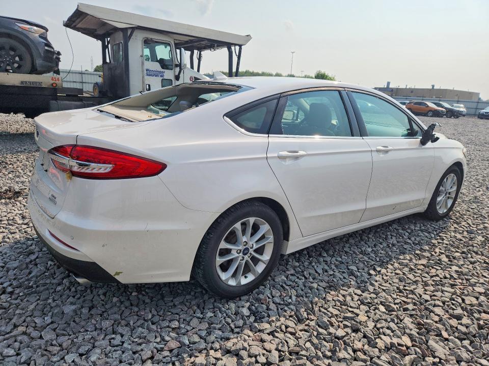 2019 FORD FUSION SE — Фото 3 из 12