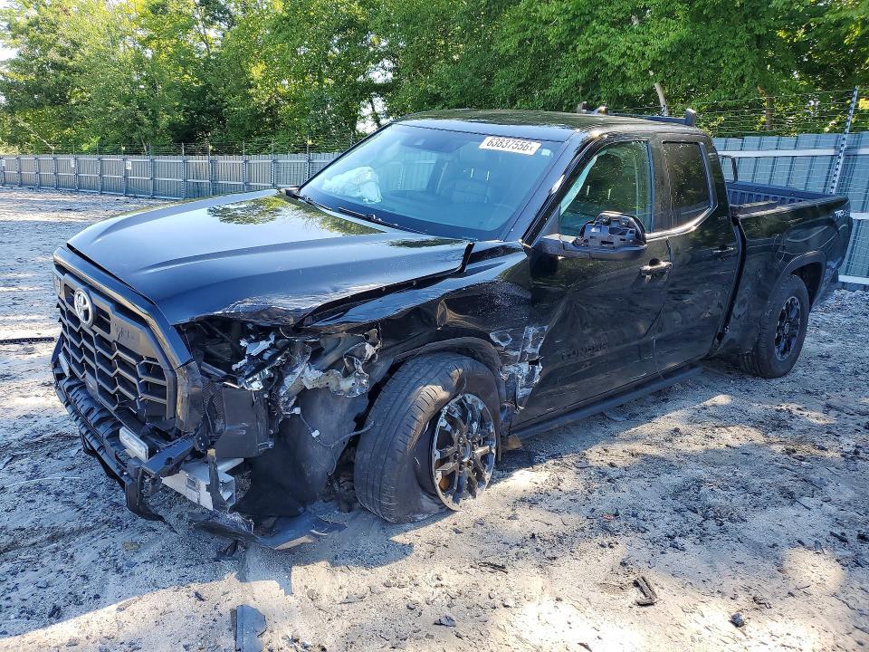 2023 TOYOTA TUNDRA SR5