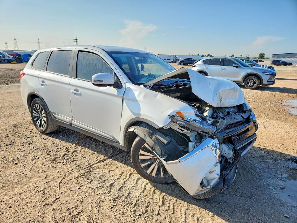 2019 MITSUBISHI OUTLANDER SE — Фото 4 из 13