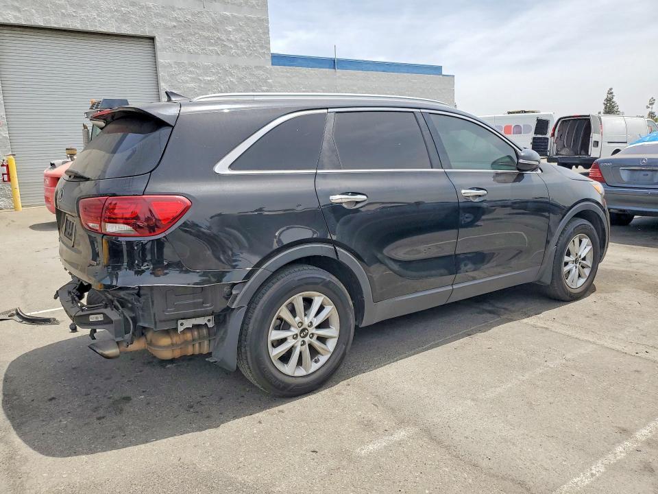 2019 KIA SORENTO LX — Фото 3 из 14