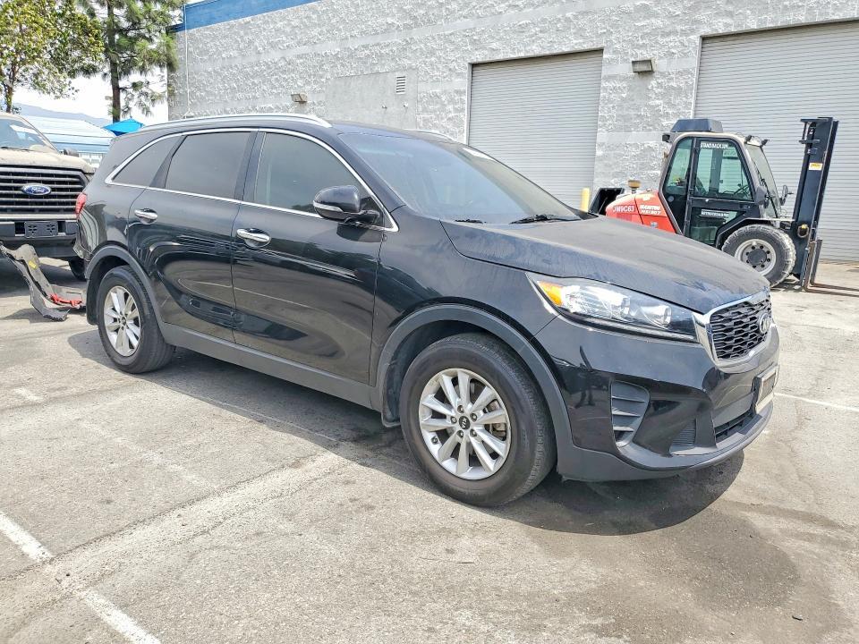 2019 KIA SORENTO LX — Фото 4 из 14