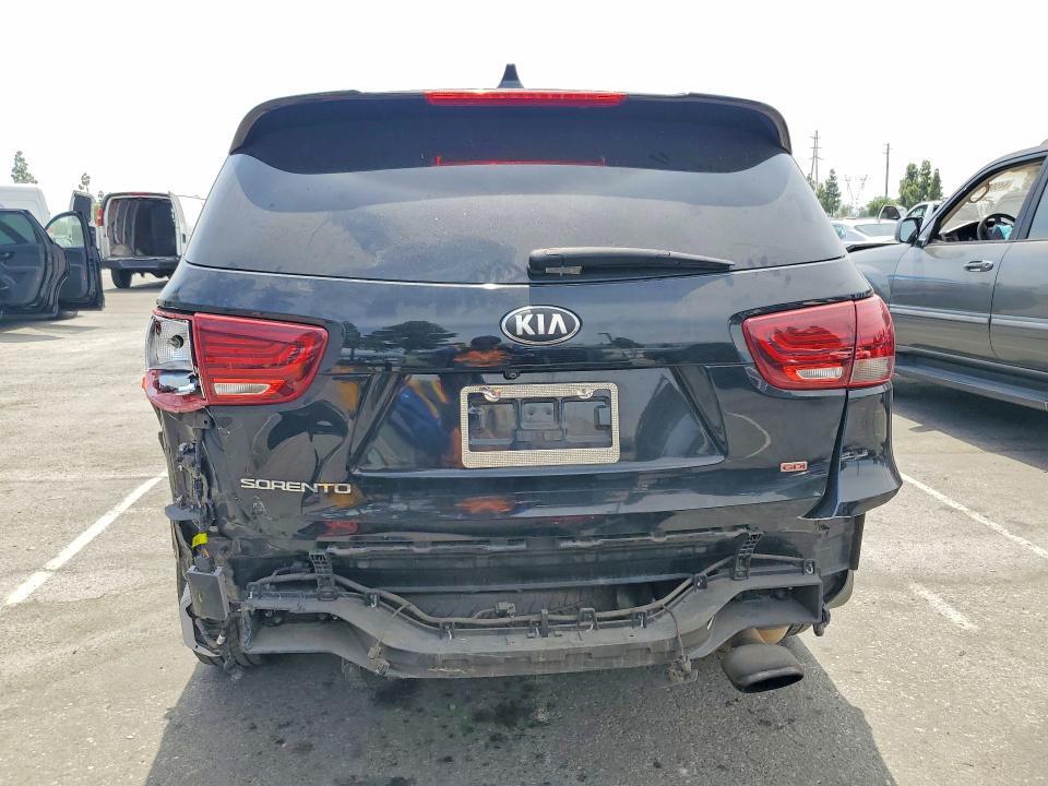 2019 KIA SORENTO LX — Фото 6 из 14