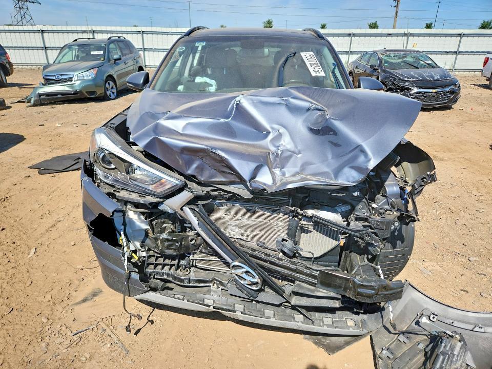 KM8J3CA26JU677573 2018 HYUNDAI TUCSON photo no. 5