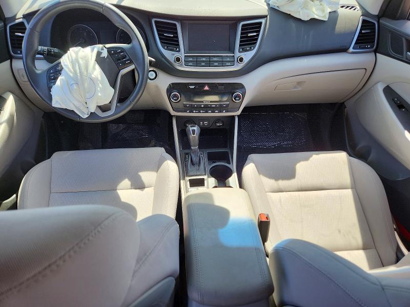 KM8J3CA26JU677573 2018 HYUNDAI TUCSON photo no. 8