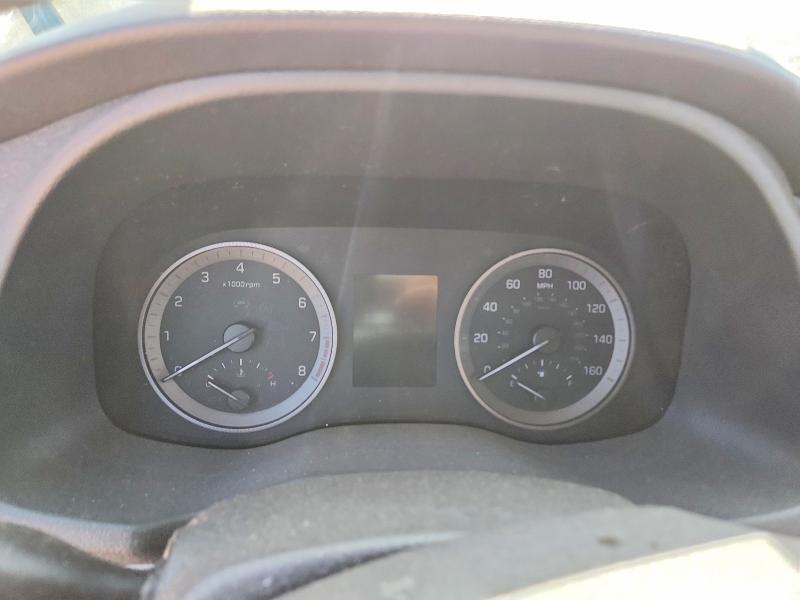 KM8J3CA26JU677573 2018 HYUNDAI TUCSON photo no. 9