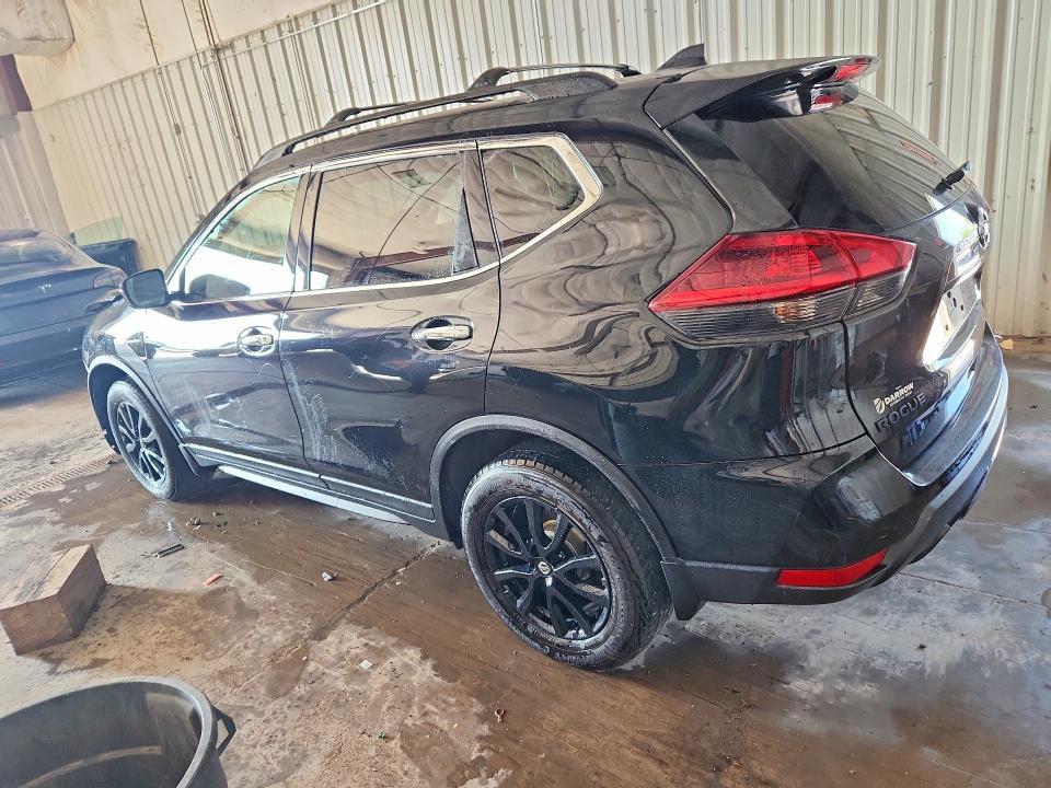 2018 NISSAN ROGUE SV — Фото 2 из 14