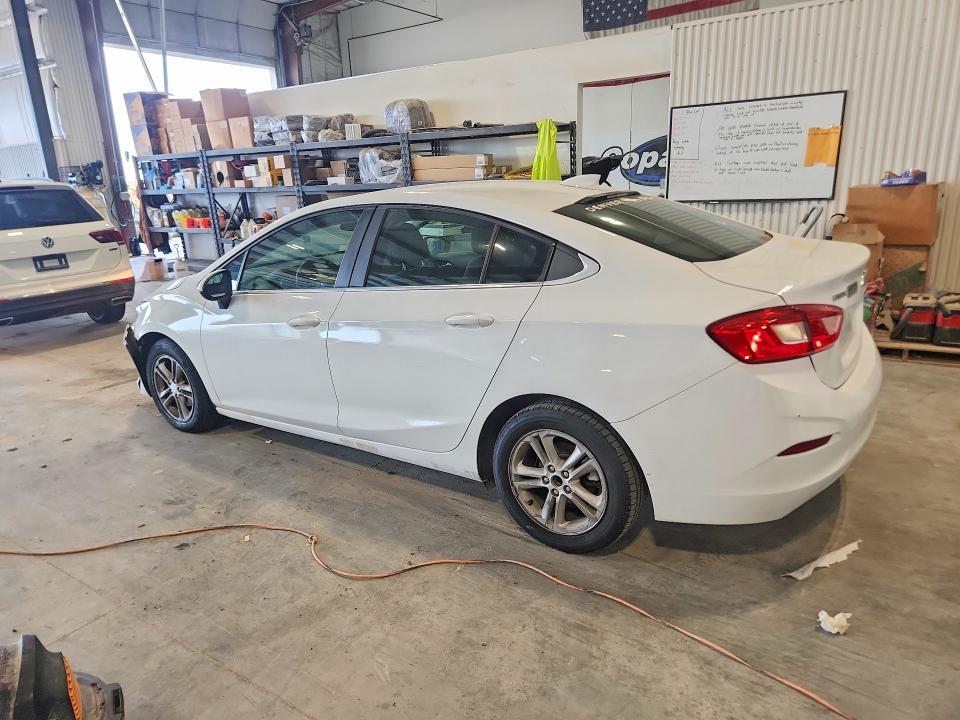 2018 CHEVROLET CRUZE LT — Фото 2 из 12