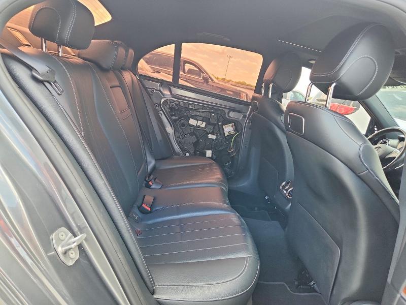 2018 MERCEDES-BENZ E 300 4MATIC — Фото 10 из 13