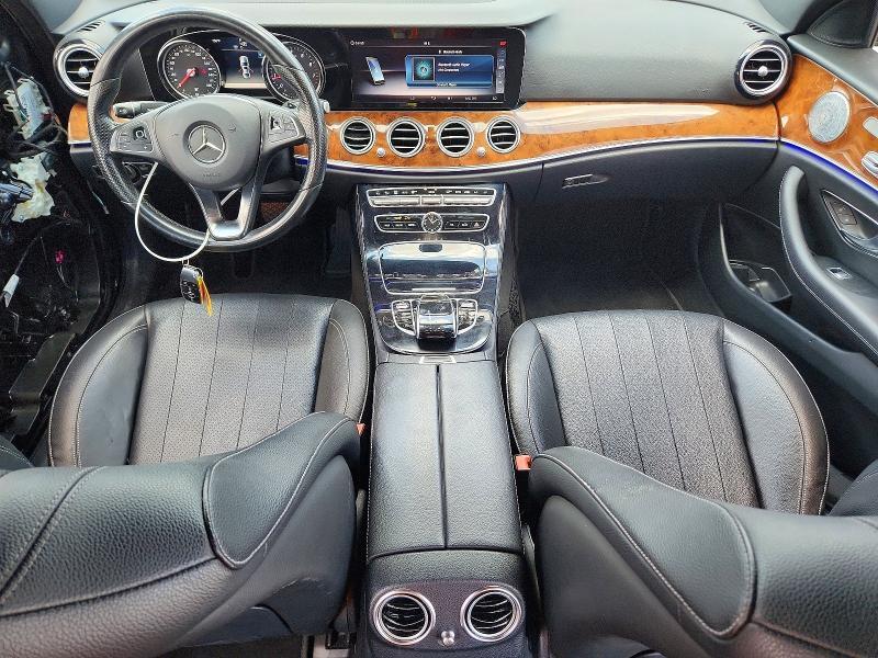 2018 MERCEDES-BENZ E 300 4MATIC — Фото 8 из 13