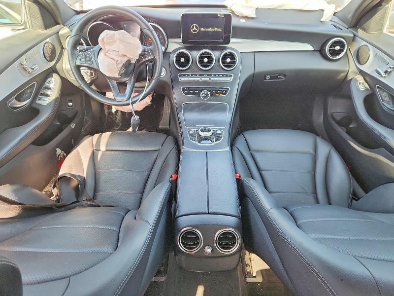 2018 MERCEDES-BENZ C 300 — Фото 8 из 12