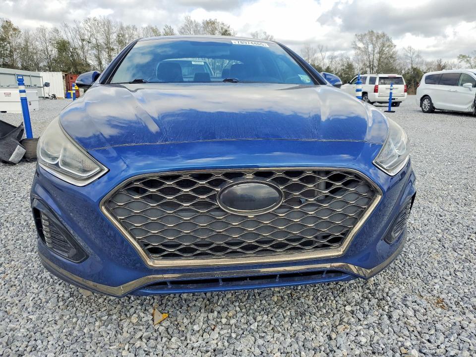 2018 HYUNDAI SONATA SPORT — Фото 5 из 13