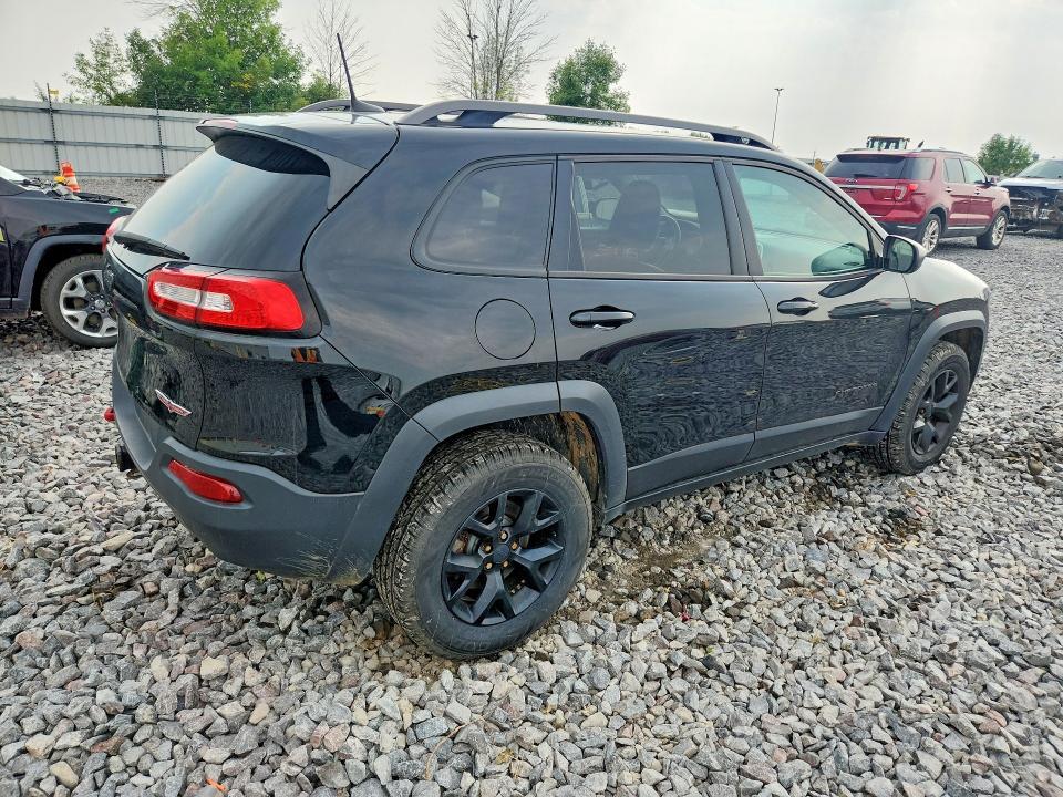 2017 JEEP CHEROKEE TRAILHAWK — Фото 3 из 12