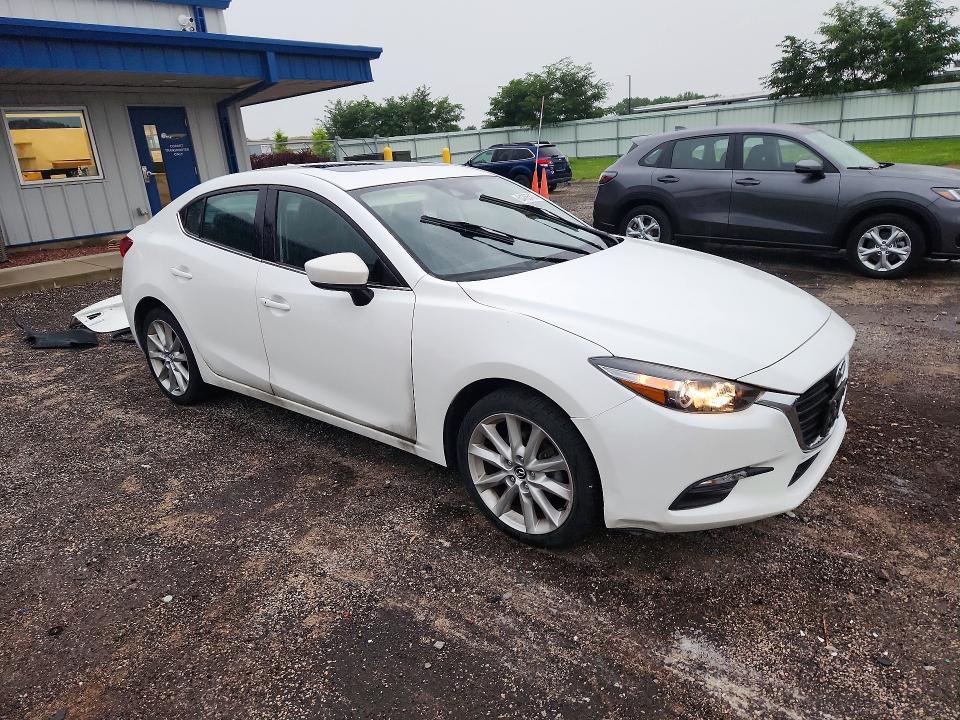 2017 MAZDA 3 TOURING — Фото 4 из 13
