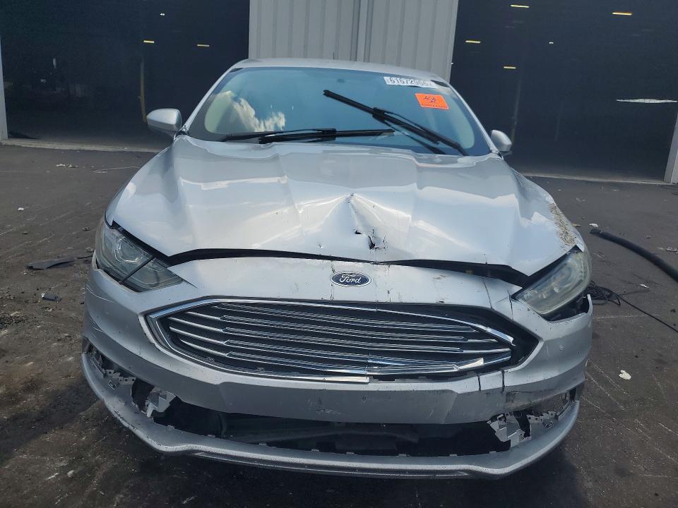 2017 FORD FUSION SE — Фото 5 из 12