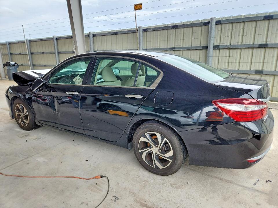 2017 HONDA ACCORD LX — Фото 2 из 12
