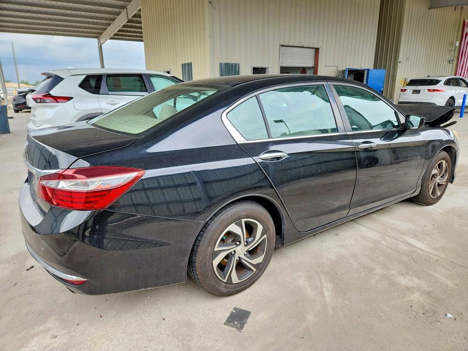 2017 HONDA ACCORD LX — Фото 3 из 12