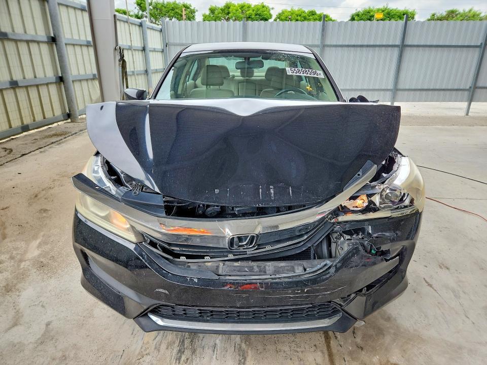 2017 HONDA ACCORD LX — Фото 5 из 12