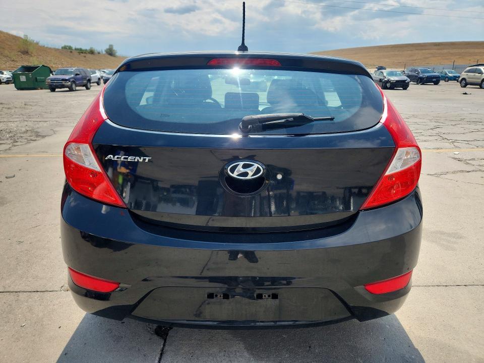 2017 HYUNDAI ACCENT SE — Фото 6 из 12