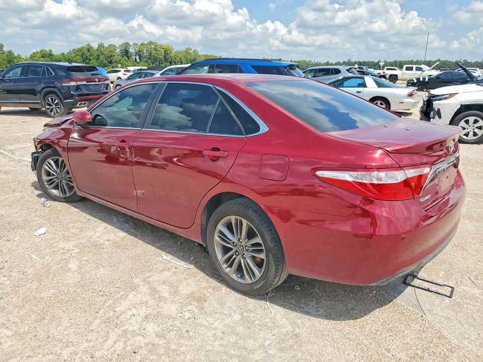2017 TOYOTA CAMRY SE — Фото 2 из 13