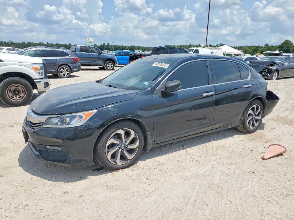 1HGCR2F81HA136995 2017 HONDA ACCORD photo no. 1