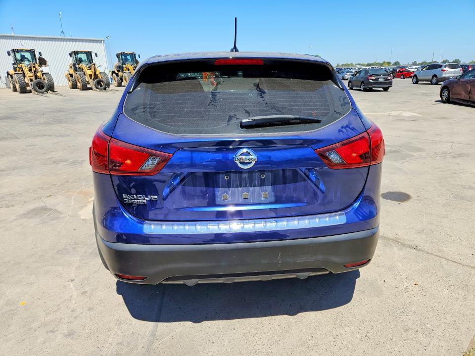 2017 NISSAN ROGUE SPORT S — Фото 6 из 13