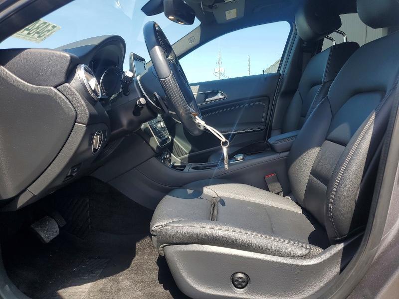 2016 MERCEDES-BENZ GLA 250 — Фото 7 из 13
