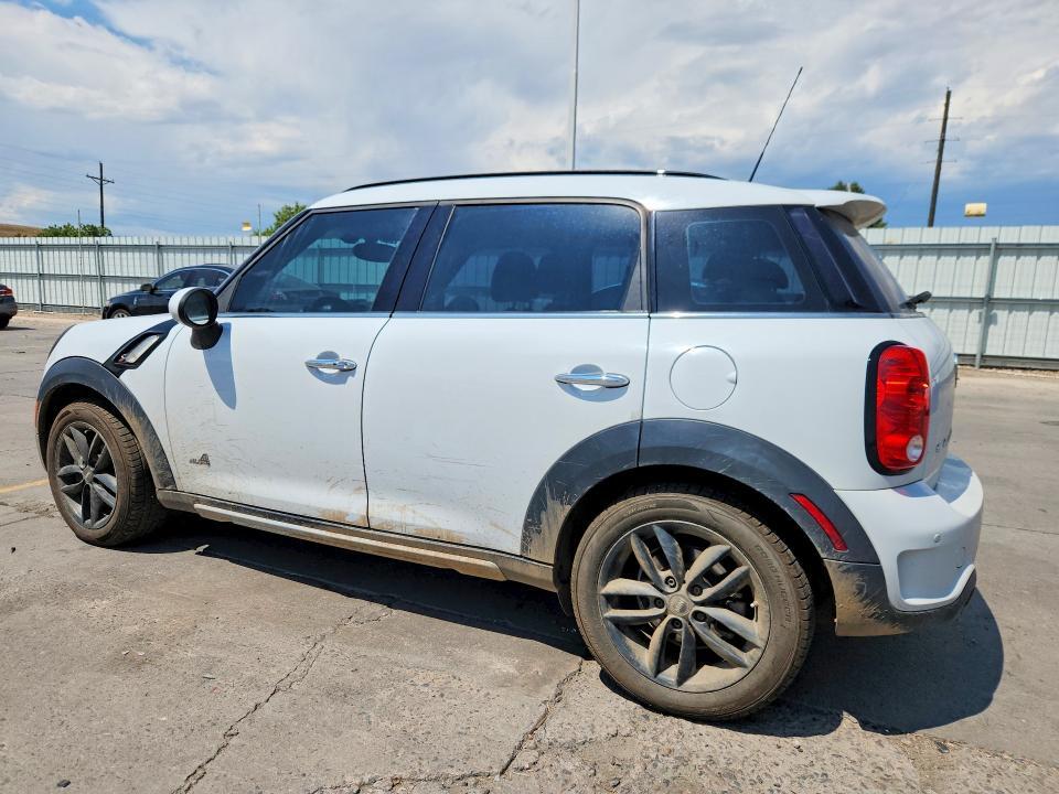 2016 MINI COOPER S COUNTRYMAN — Фото 2 из 12