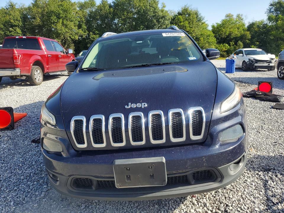 2016 JEEP CHEROKEE LATITUDE — Фото 5 из 13