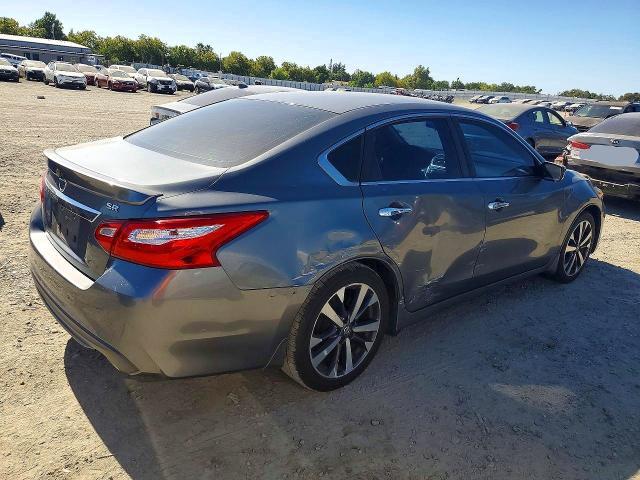 2016 NISSAN ALTIMA 2.5 SR — Фото 3 из 12