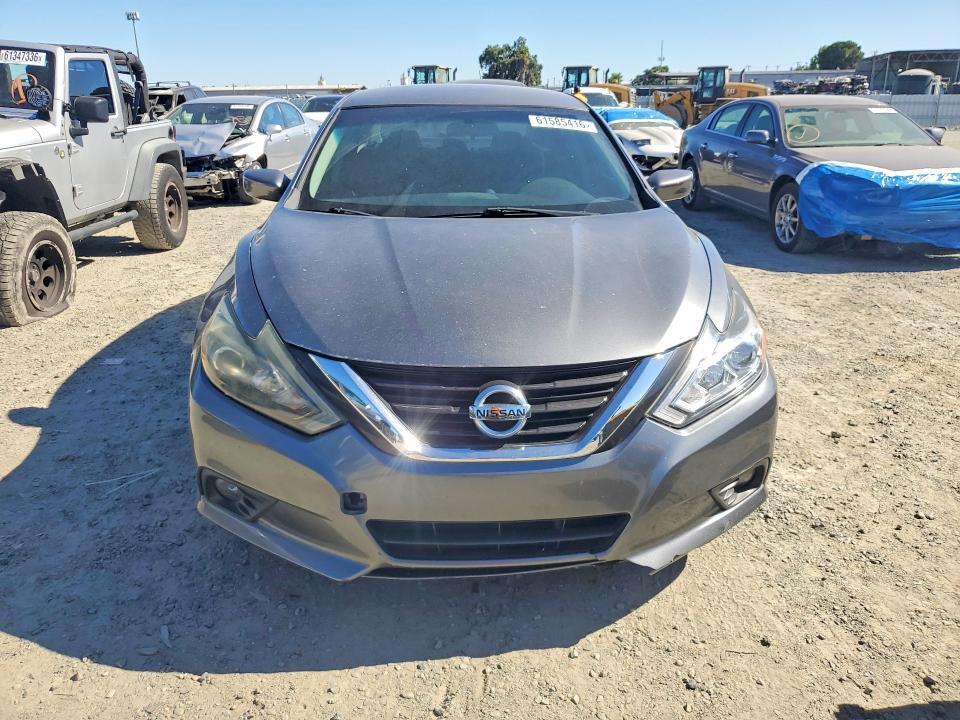 2016 NISSAN ALTIMA 2.5 SR — Фото 5 из 12
