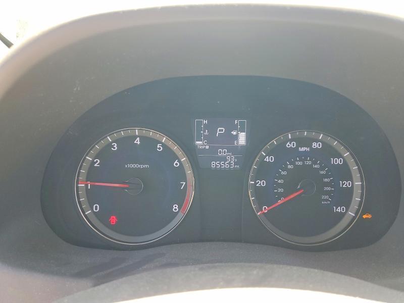 KMHCT4AE4GU105547 2016 HYUNDAI ACCENT photo no. 9