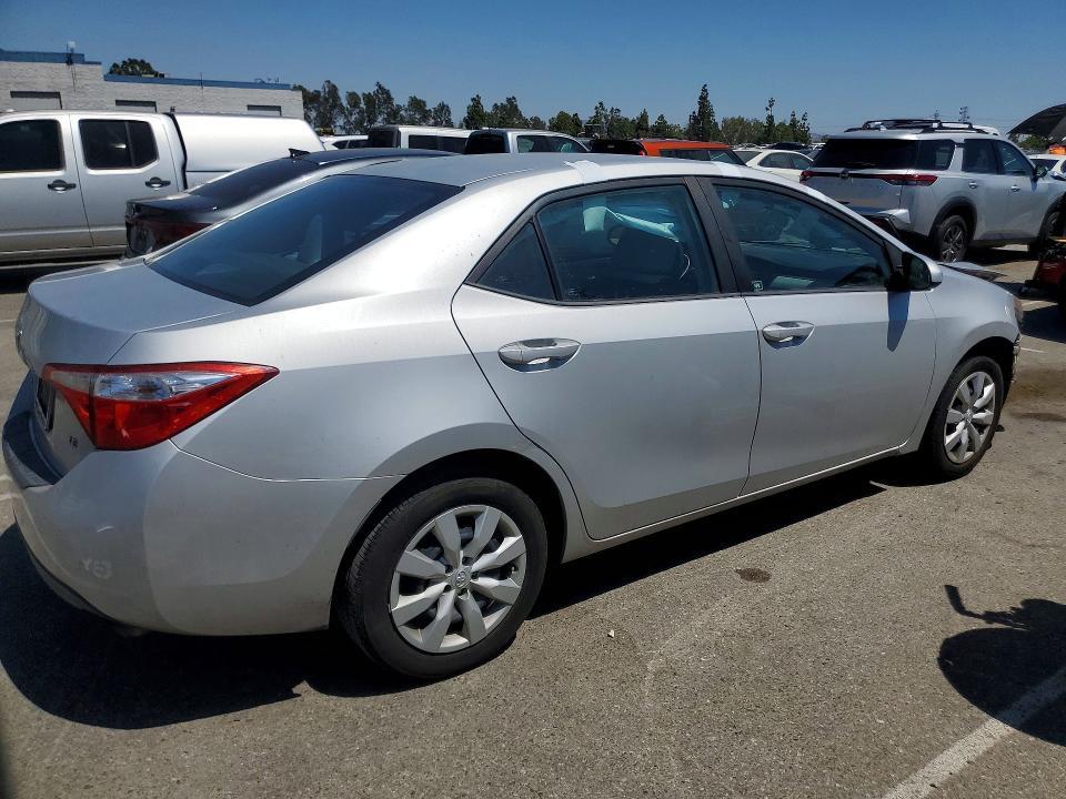 2016 TOYOTA COROLLA LE — Фото 3 из 13