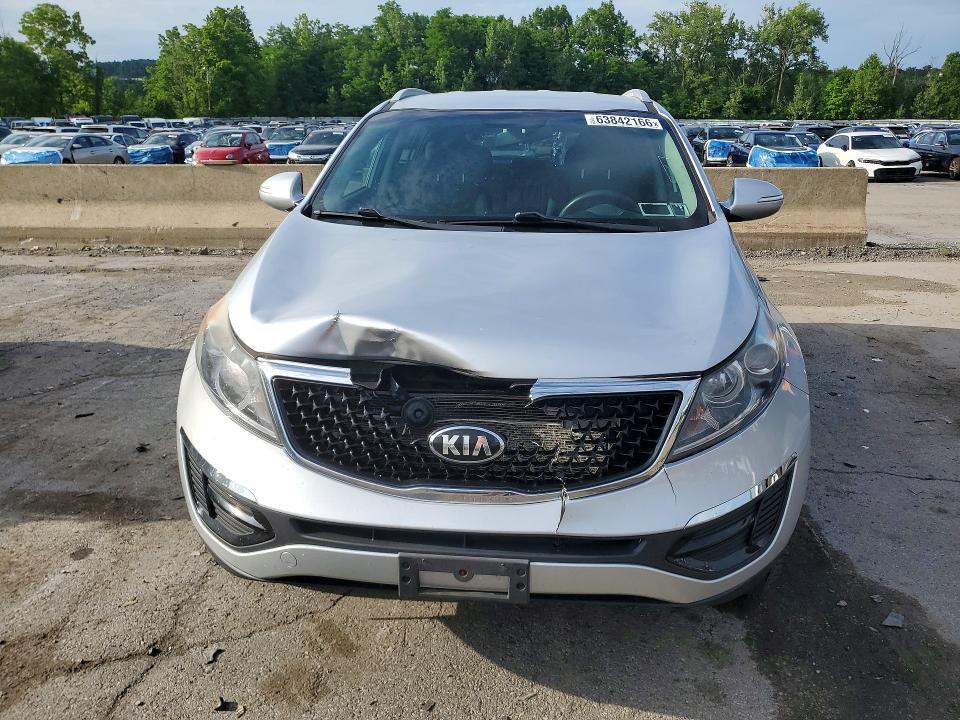 KNDPBCAC1F7734097 2015 KIA SPORTAGE photo no. 5