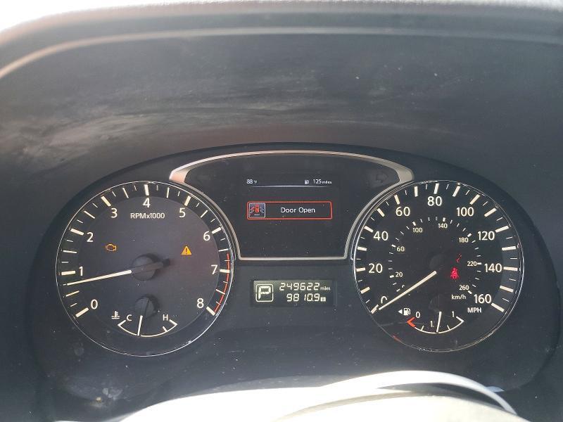 2015 NISSAN PATHFINDER S — Фото 9 из 12