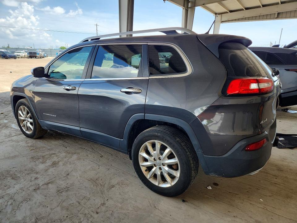 1C4PJMDS1FW648421 2015 JEEP CHEROKEE photo no. 2