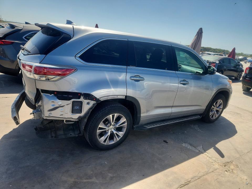 5TDZKRFH9FS049853 2015 TOYOTA HIGHLANDER photo no. 3
