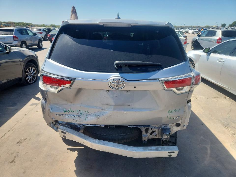 5TDZKRFH9FS049853 2015 TOYOTA HIGHLANDER photo no. 6