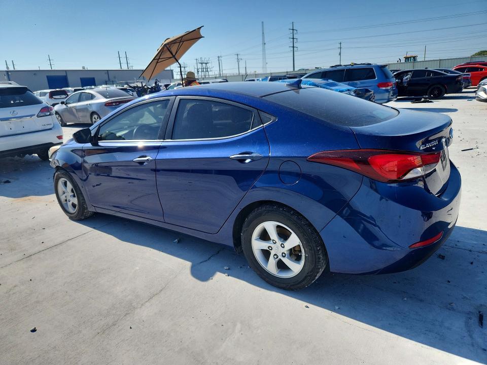 2015 HYUNDAI ELANTRA SE — Фото 2 из 12