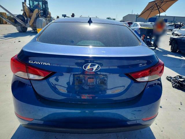 2015 HYUNDAI ELANTRA SE — Фото 6 из 12