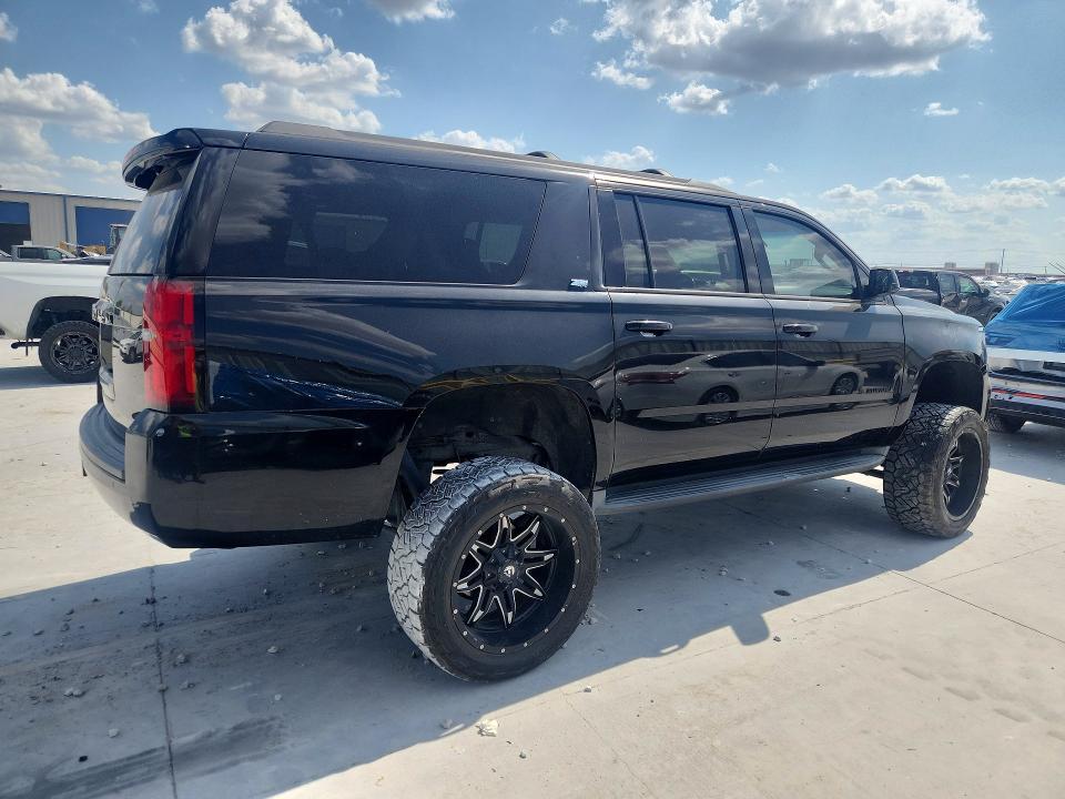 2015 CHEVROLET SUBURBAN K1500 LT — Фото 3 из 13