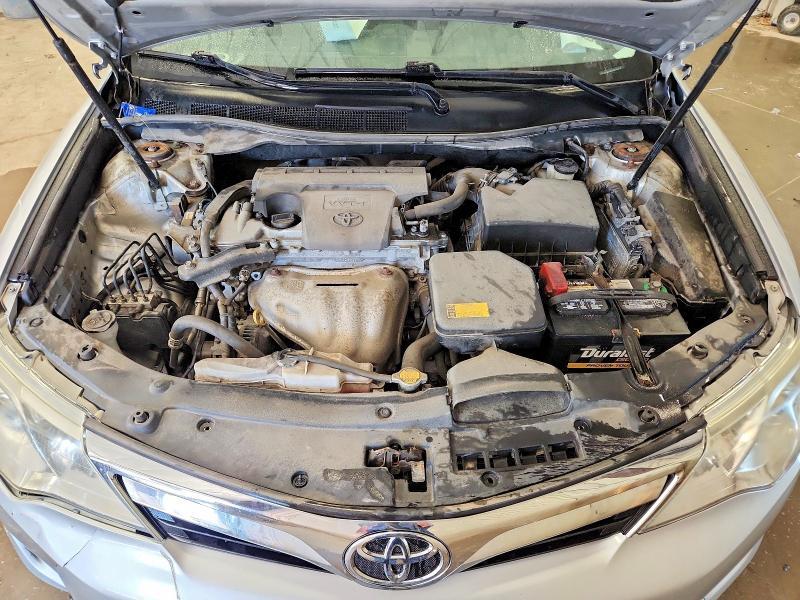 2014 TOYOTA CAMRY LE — Фото 11 из 12