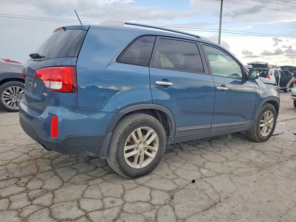 2014 KIA SORENTO LX — Фото 3 из 12