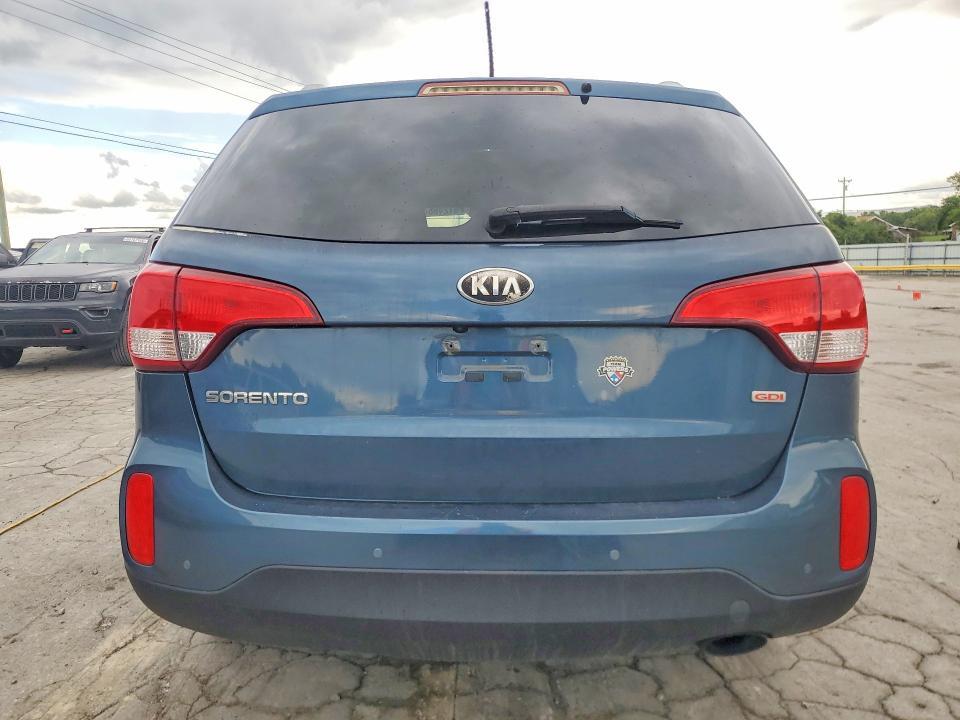 2014 KIA SORENTO LX — Фото 6 из 12