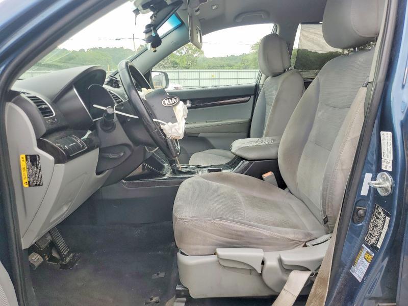 2014 KIA SORENTO LX — Фото 7 из 12