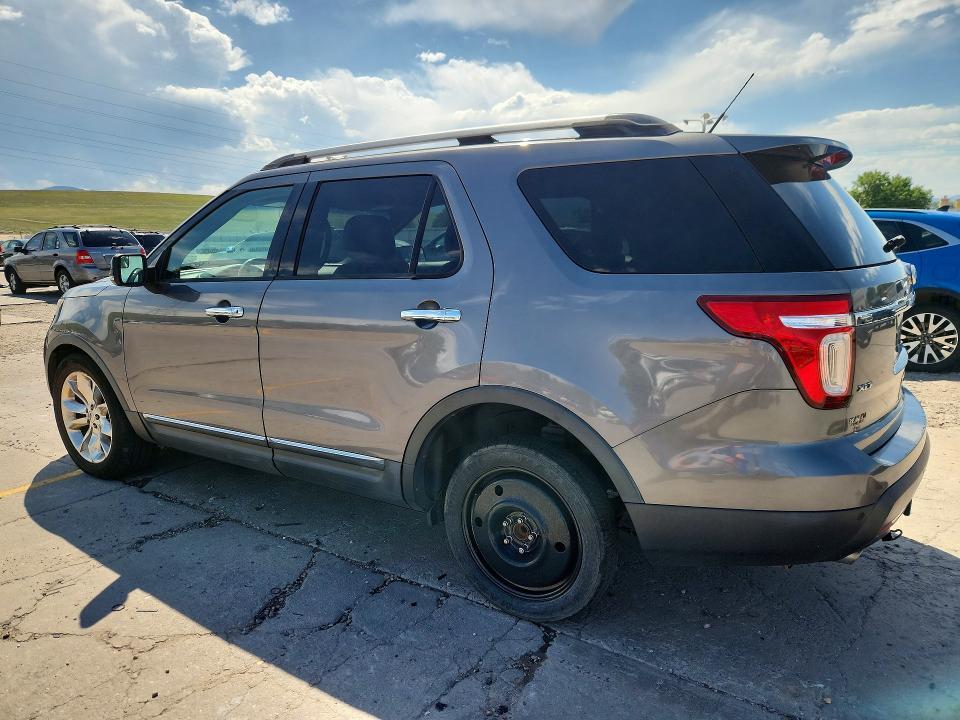 2014 FORD EXPLORER XLT — Фото 2 из 14