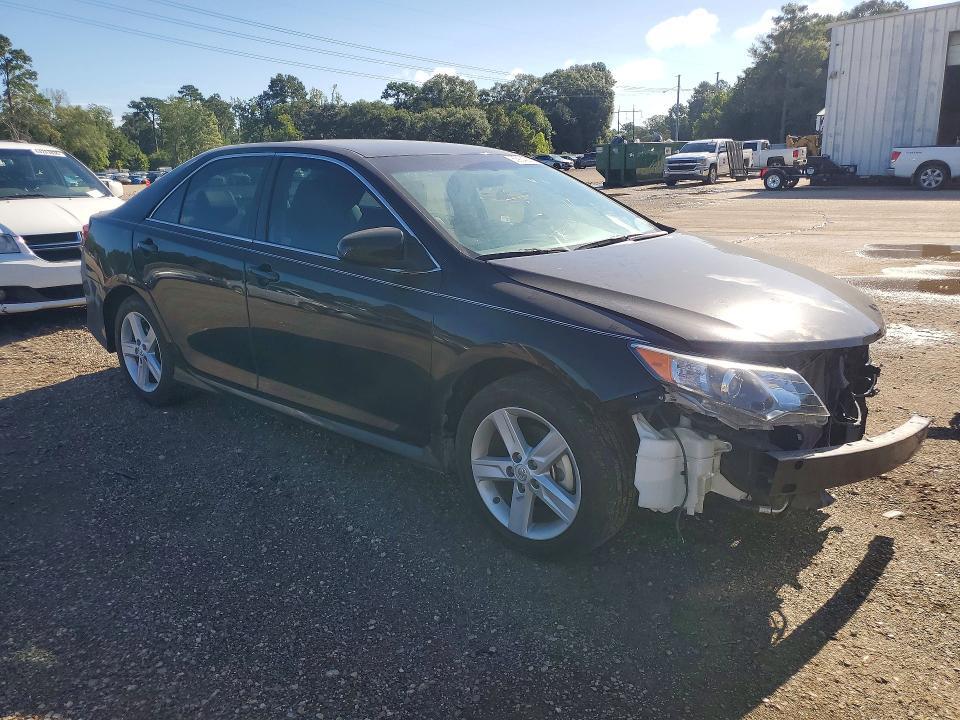 4T1BF1FK0EU317178 2014 TOYOTA CAMRY photo no. 4